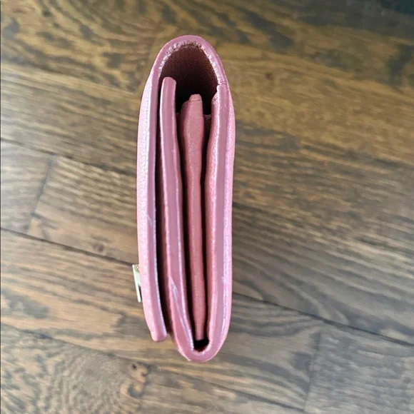 Jimmy Choo Pink Leather Wallet with Gold-Tone Hardware - Picture 6 of 11